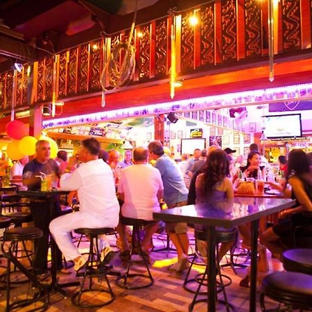 The Expat Hotel Patong Εξωτερικό φωτογραφία