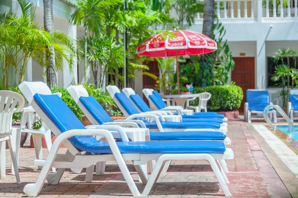 The Expat Hotel Patong Εξωτερικό φωτογραφία