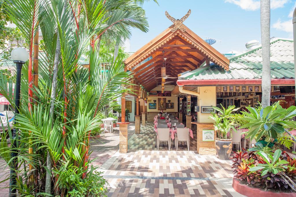 The Expat Hotel Patong Εξωτερικό φωτογραφία