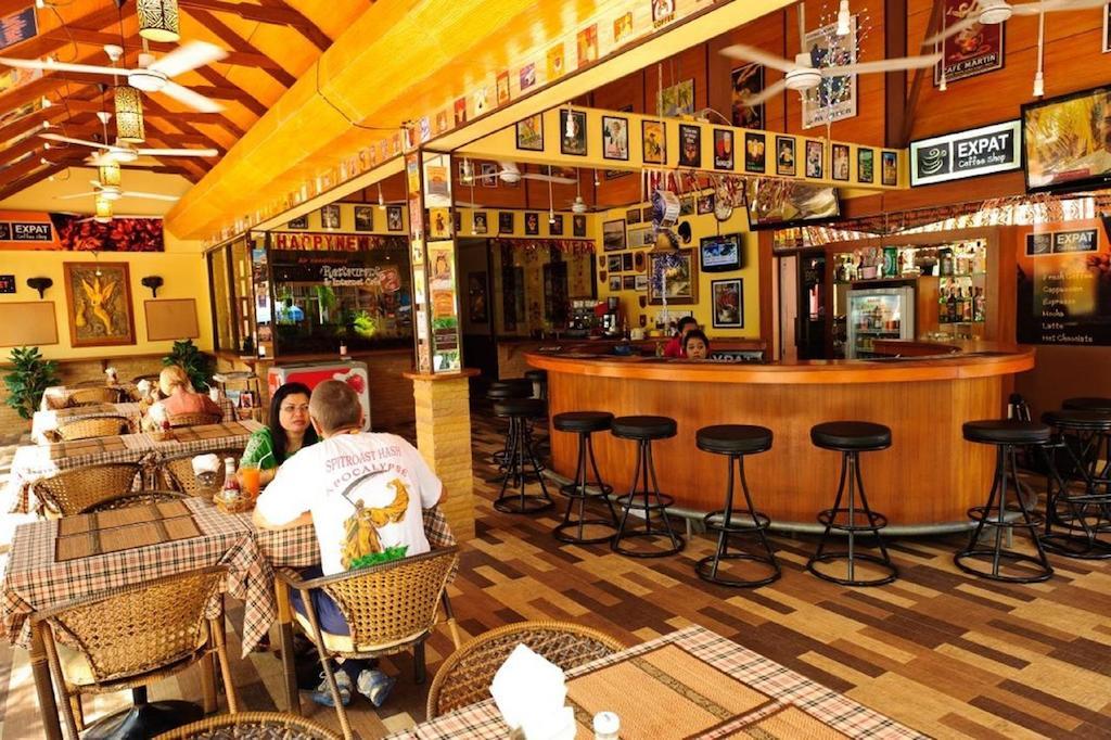 The Expat Hotel Patong Εξωτερικό φωτογραφία